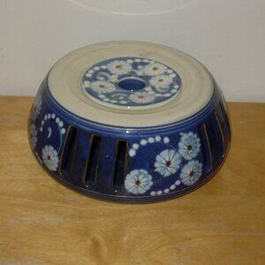 Vtg Kähler HAK Keramik Marguerite teapot scent tealight warmer Denmark floral